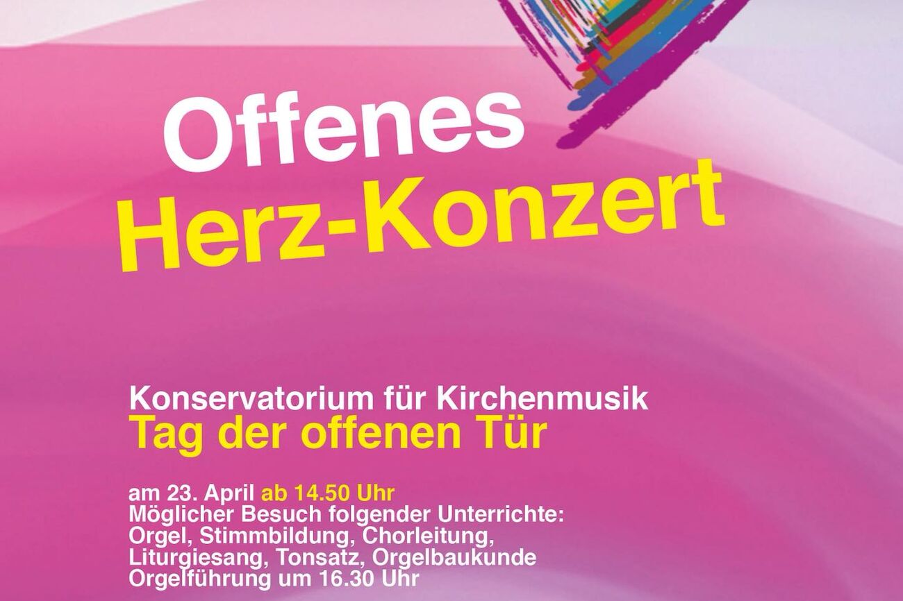 Grüner deutscher Text „Tag der offenen Tür“ auf einer schwarzen Tür mit weißem Rahmen und Griff.